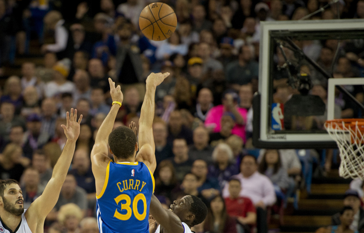 The 3 point Shot Has Become A Divisive Metaphor In The NBA Athlon Sports