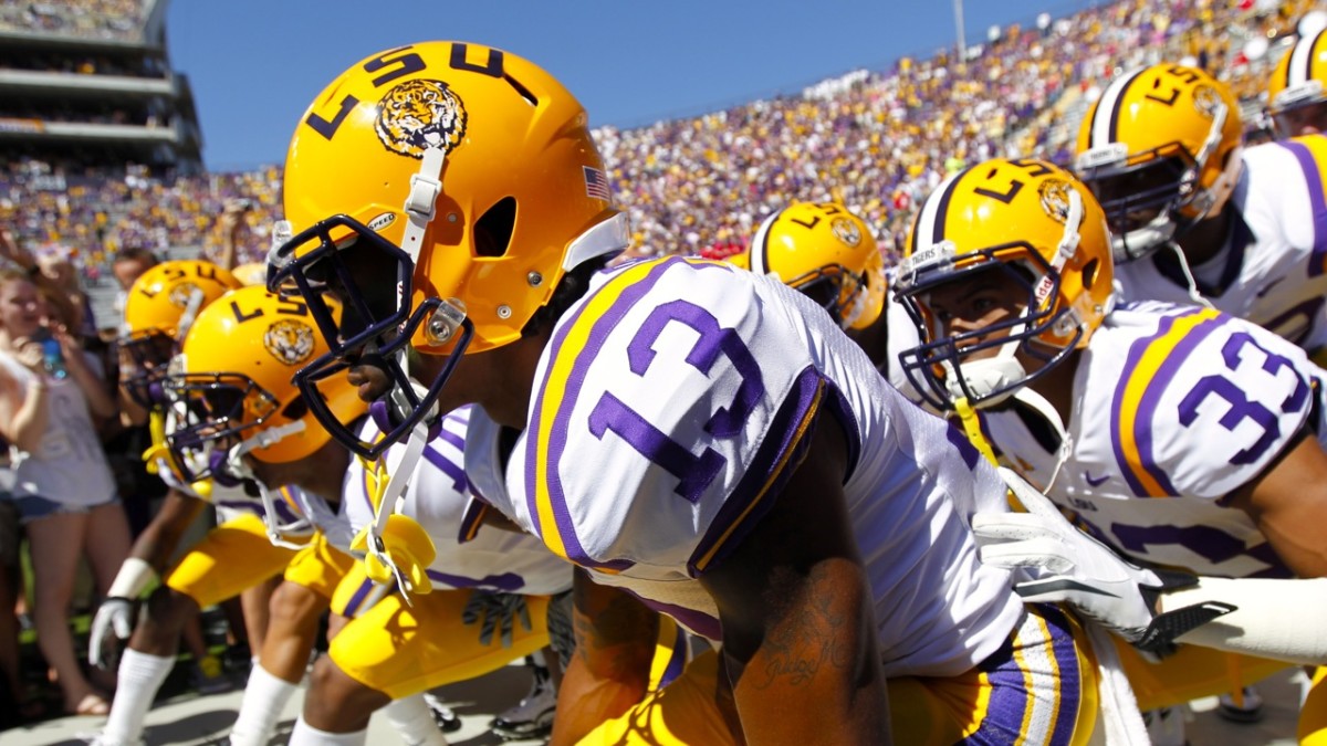 Previewing the Best Five College Football Games of Week 1