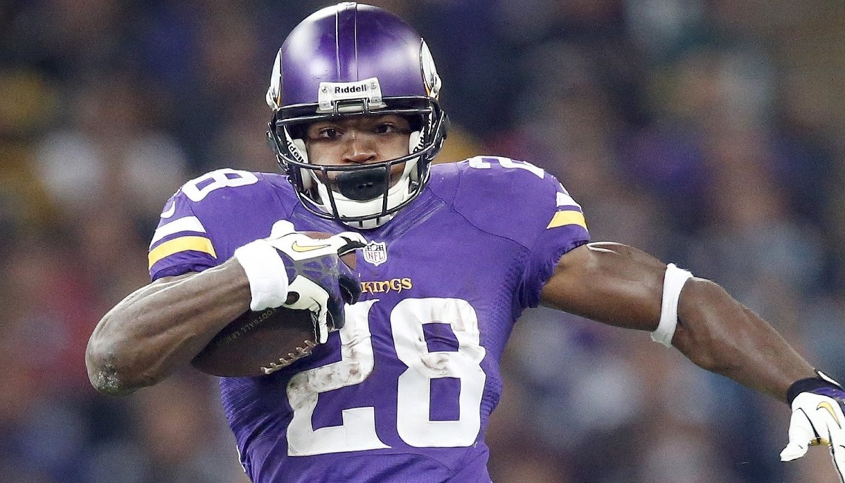 15 Questions with Adrian Peterson - Athlon Sports