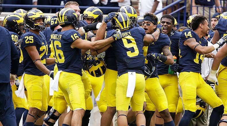 Michigan Football Schedule 2022 AthlonSports Expert Predictions Michigan Football Schedule 2022 AthlonSports Expert Predictions