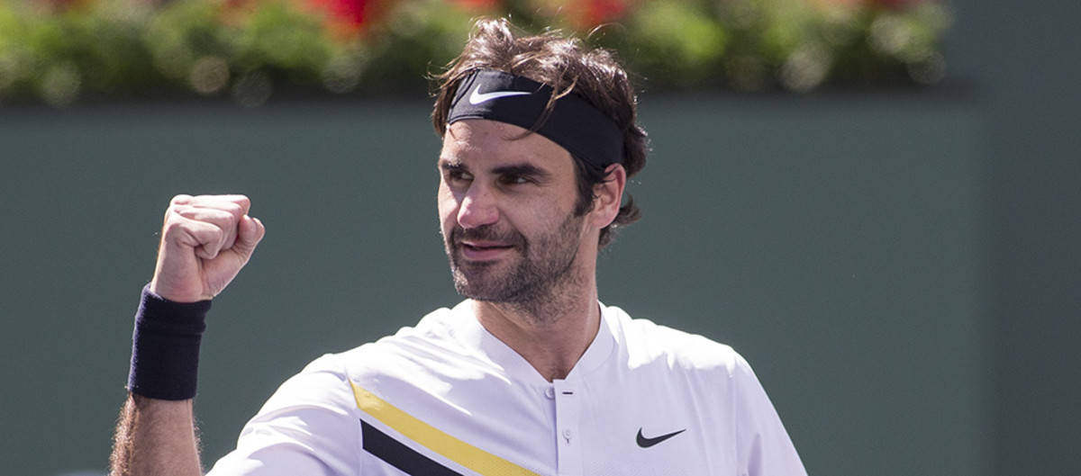 Roger Federer settles the yellow or green tennis ball color debate