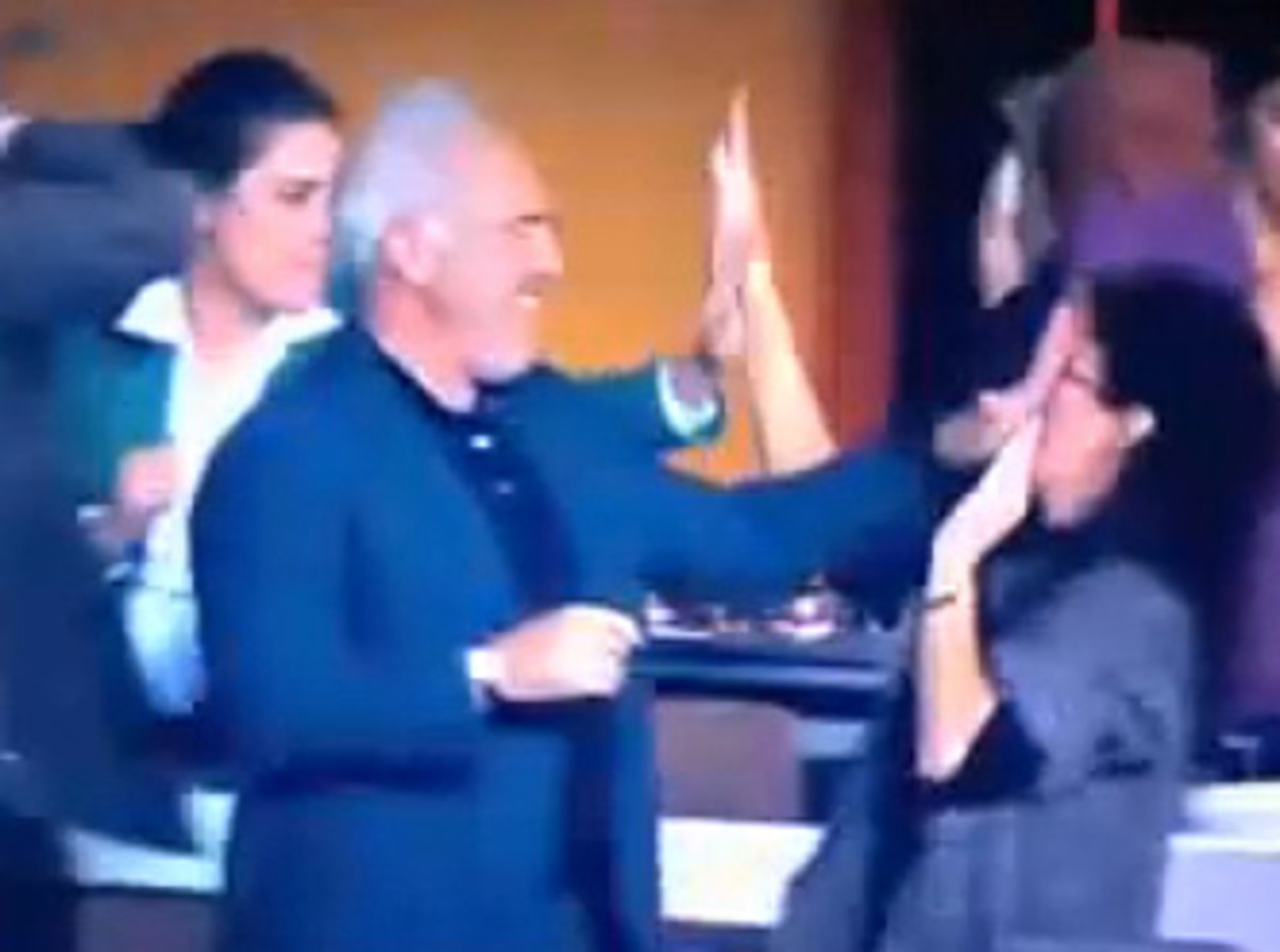 lurie-high-five-cropped.jpg