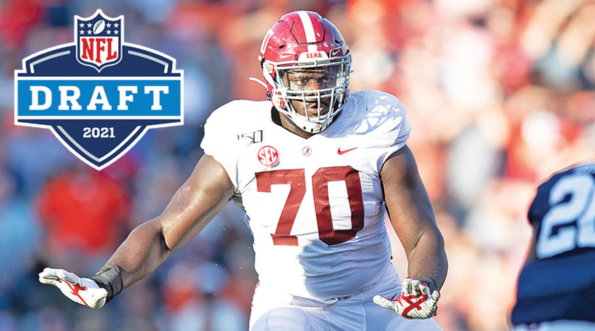 PFF College on X: Alabama OT Alex Leatherwood wins the Outland Trophy for  best interior lineman in College Football 