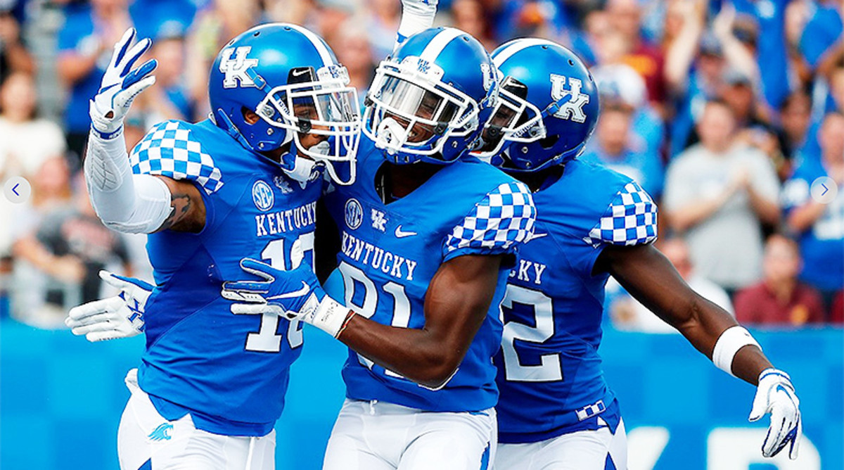 There Are Six College Football Games Today: Here's The Schedule, Athlon  Sports