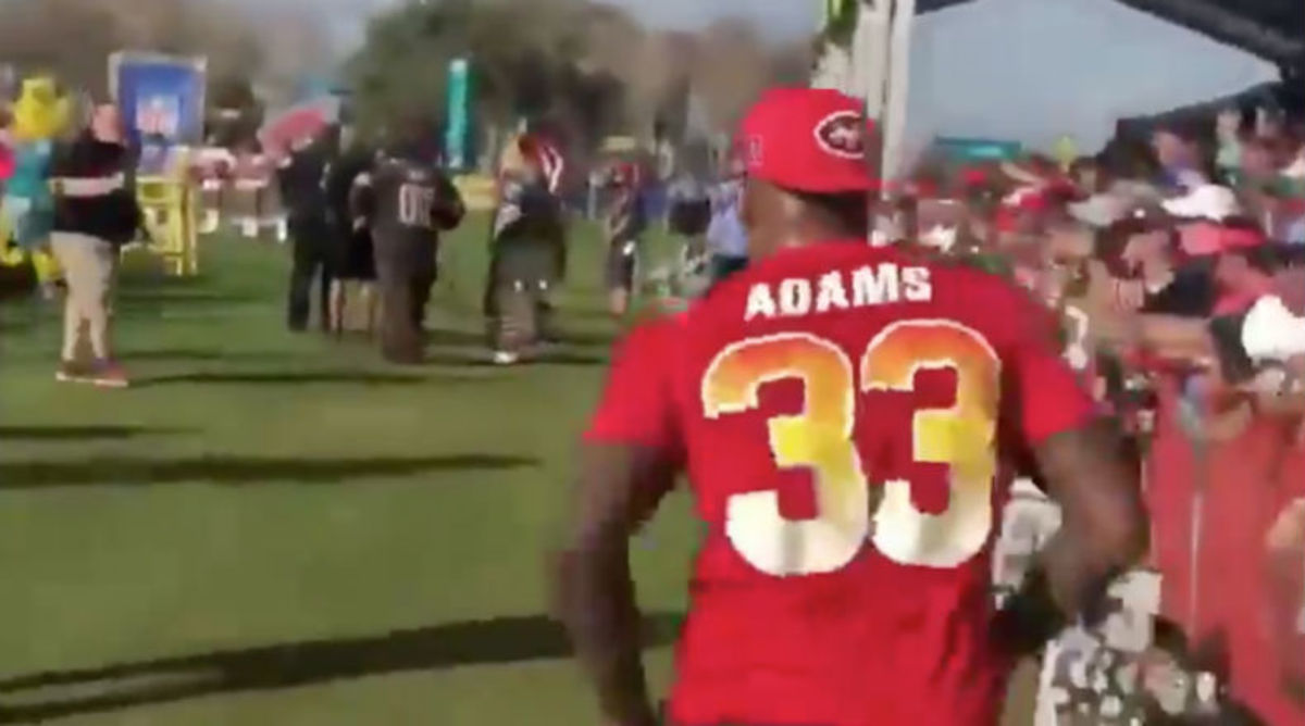 Video: Jets' Jamal Adams Tackles Patriots Mascot at Pro Bowl Practice,  Sends Him to Hospital