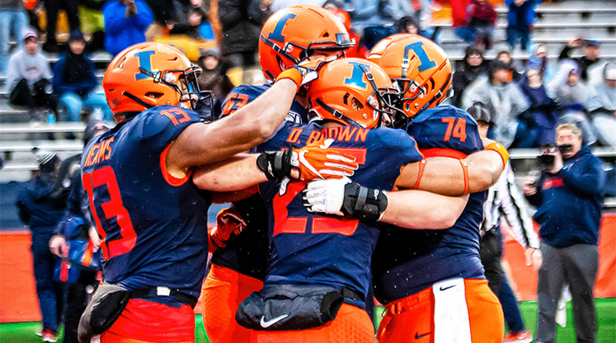 fighting illini football  Fighting illini football, Football uniforms,  Fighting illini