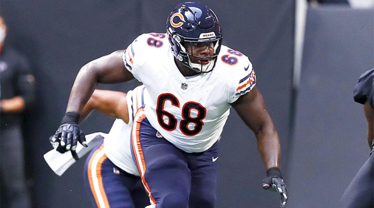 Chicago Bears Training Camp Preview Offensive Line Athlonsports Com Expert Predictions Picks And Previews