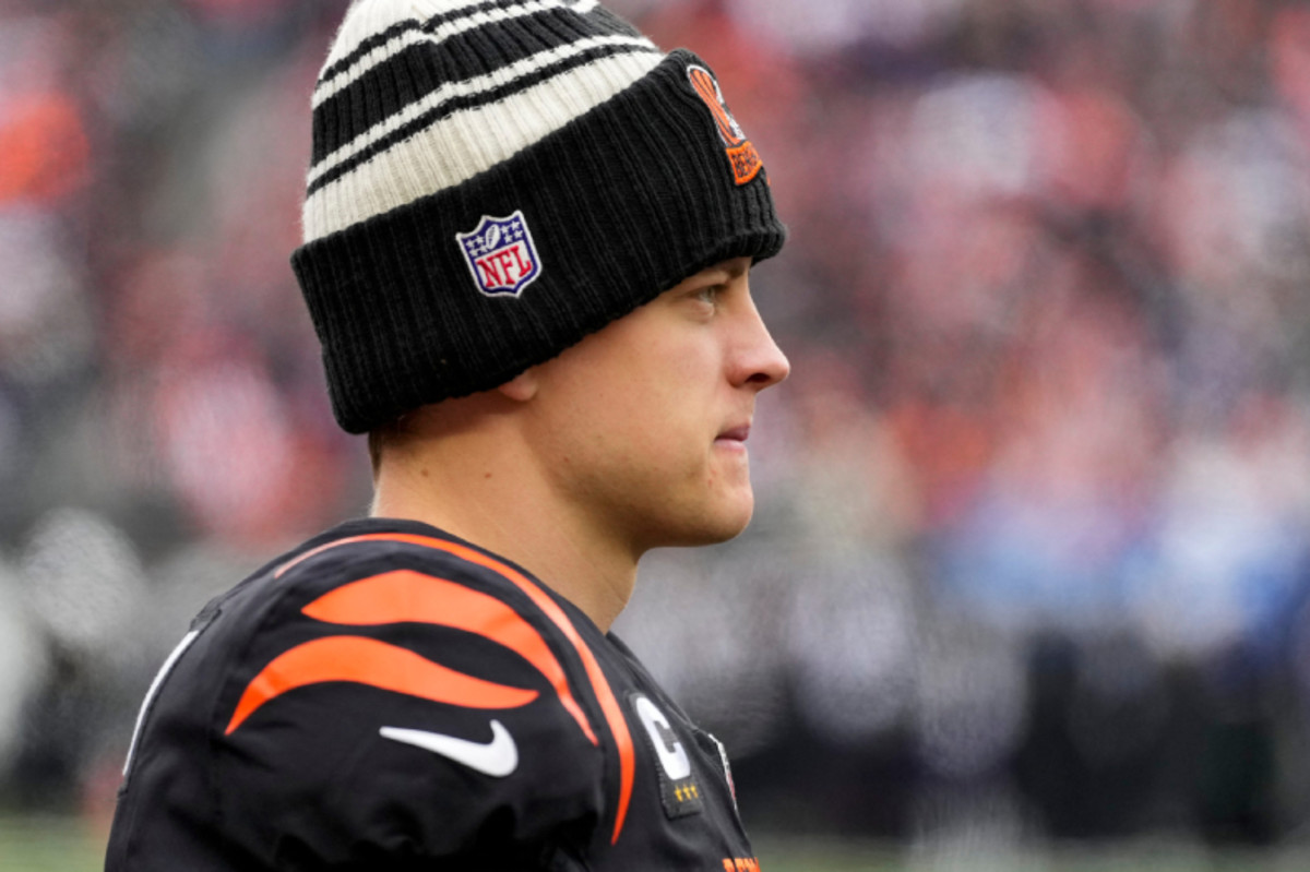 NFL Fans React To Joe Burrow's New Haircut On Wednesday - The Spun: What's  Trending In The Sports World Today