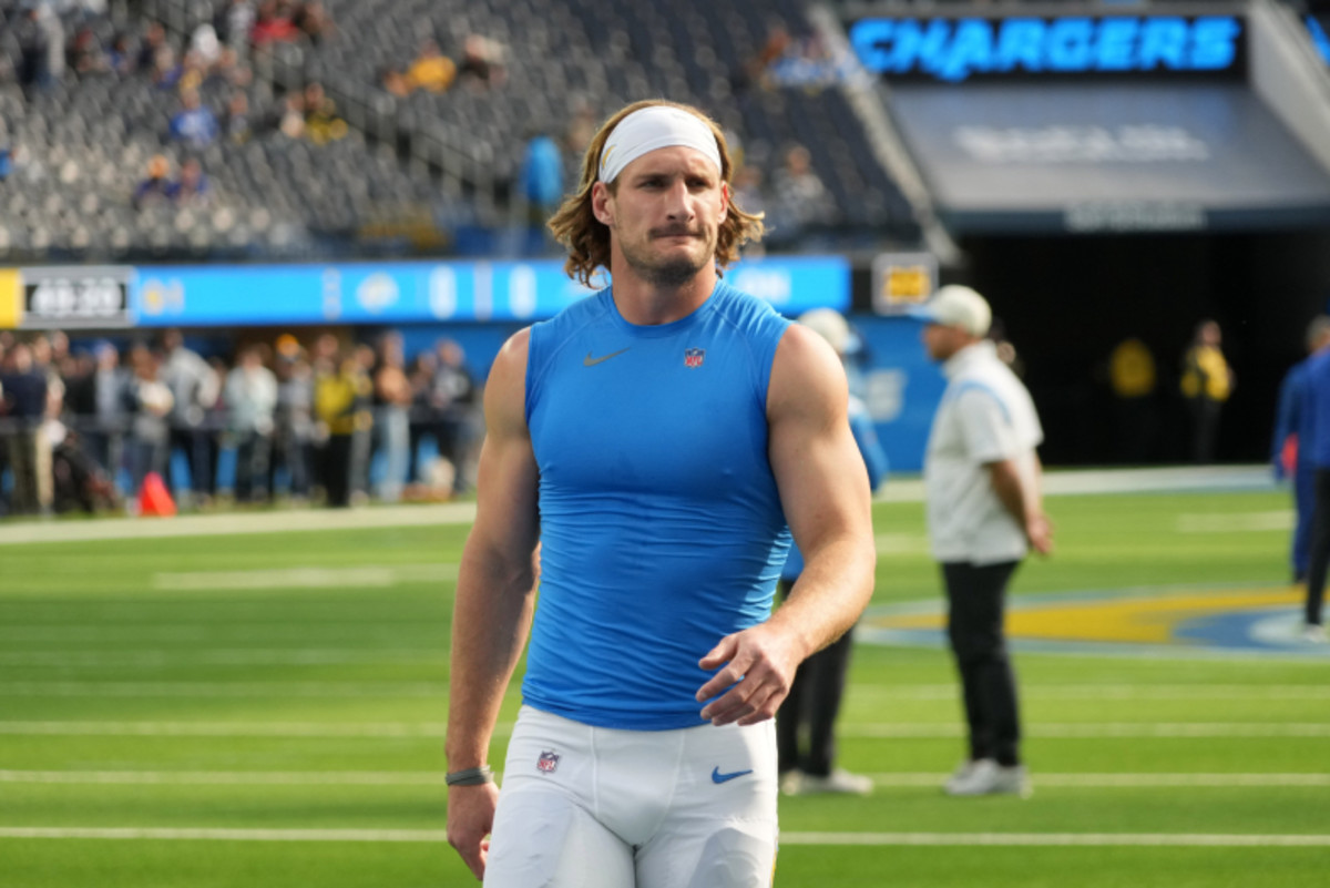 Why Chargers' Joey Bosa chases quarterbacks, but not stardom – Daily Breeze