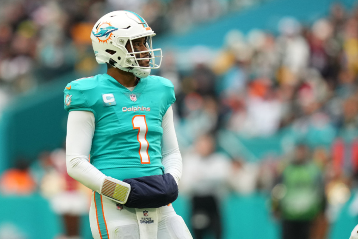 Who is Miami Dolphins quarterback Tua Tagovailoa?