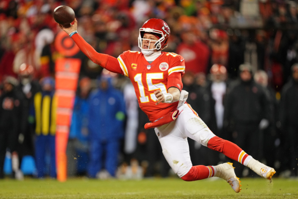 Patrick Mahomes is 'going to play' vs Cincinnati Bengals in AFC