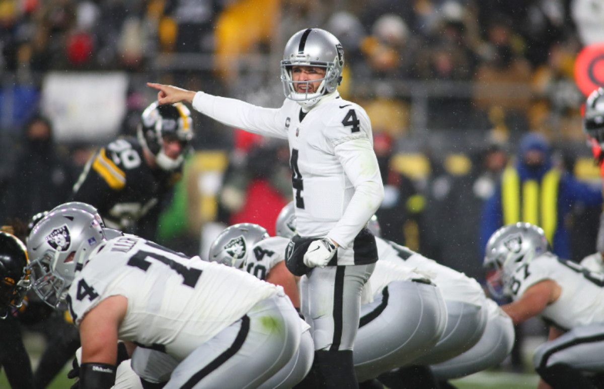 Raiders relese Derek Carr, Jets linked to signed quarterback