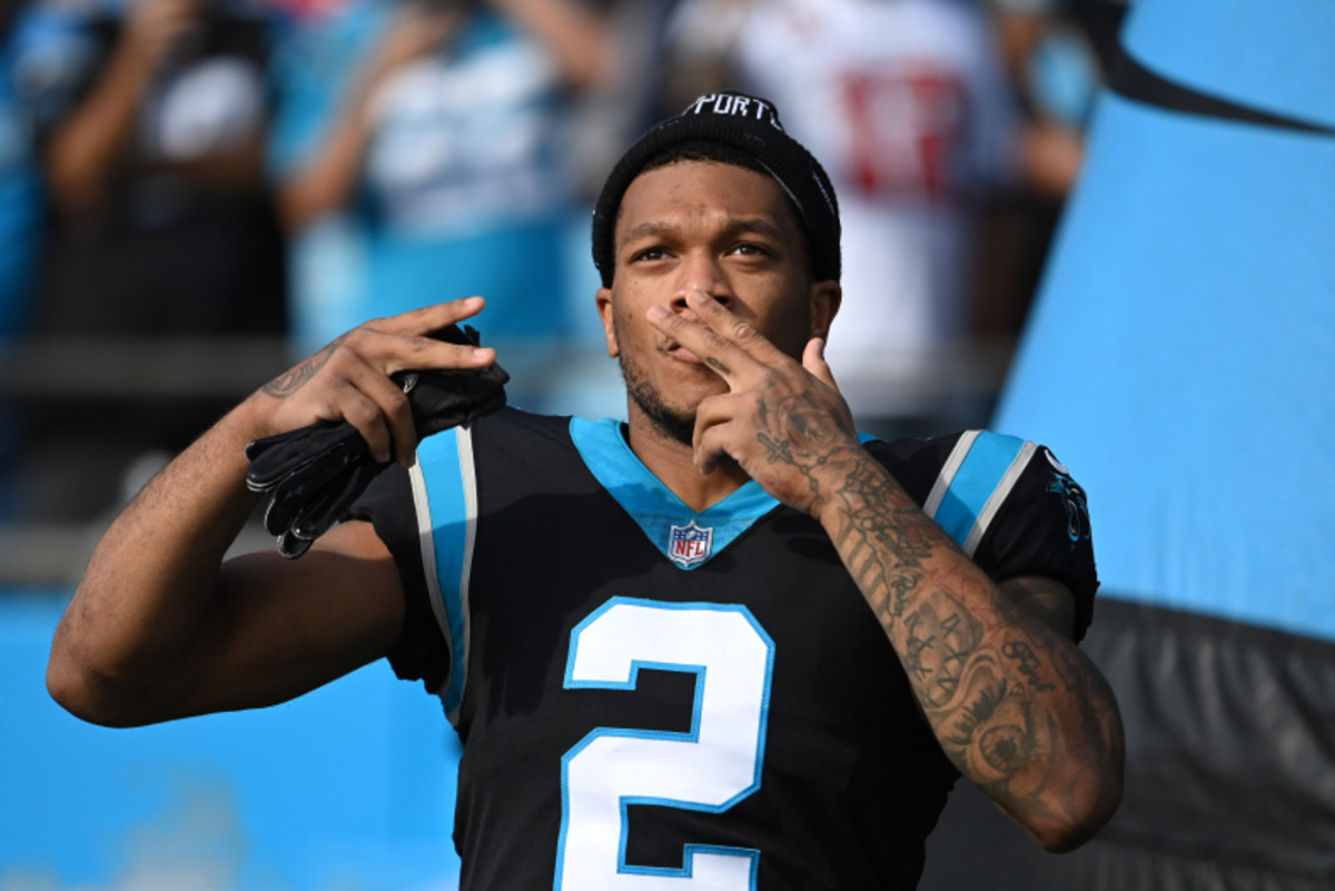 D.J. Moore Reacts To Massive Bears, Panthers Trade - AthlonSports