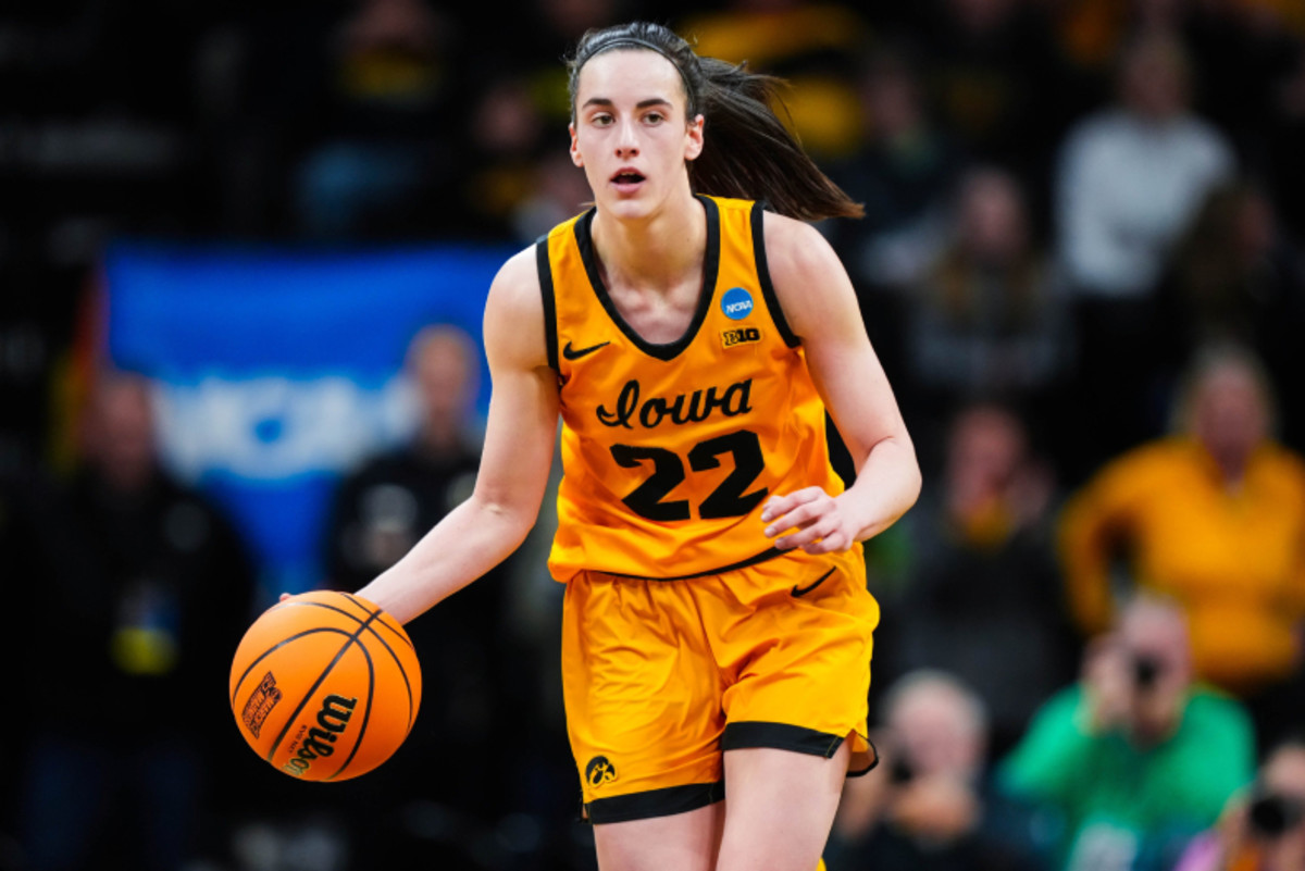 March Madness 2023: Iowa’s Caitlin Clark Made NCAA Tournament History ...