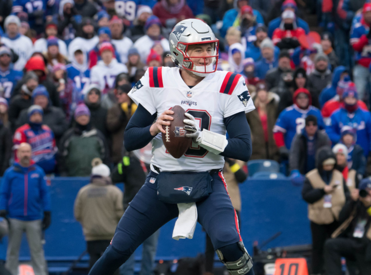 Tension Remains Between Bill Belichick, Mac Jones; Patriots Shopped QB?