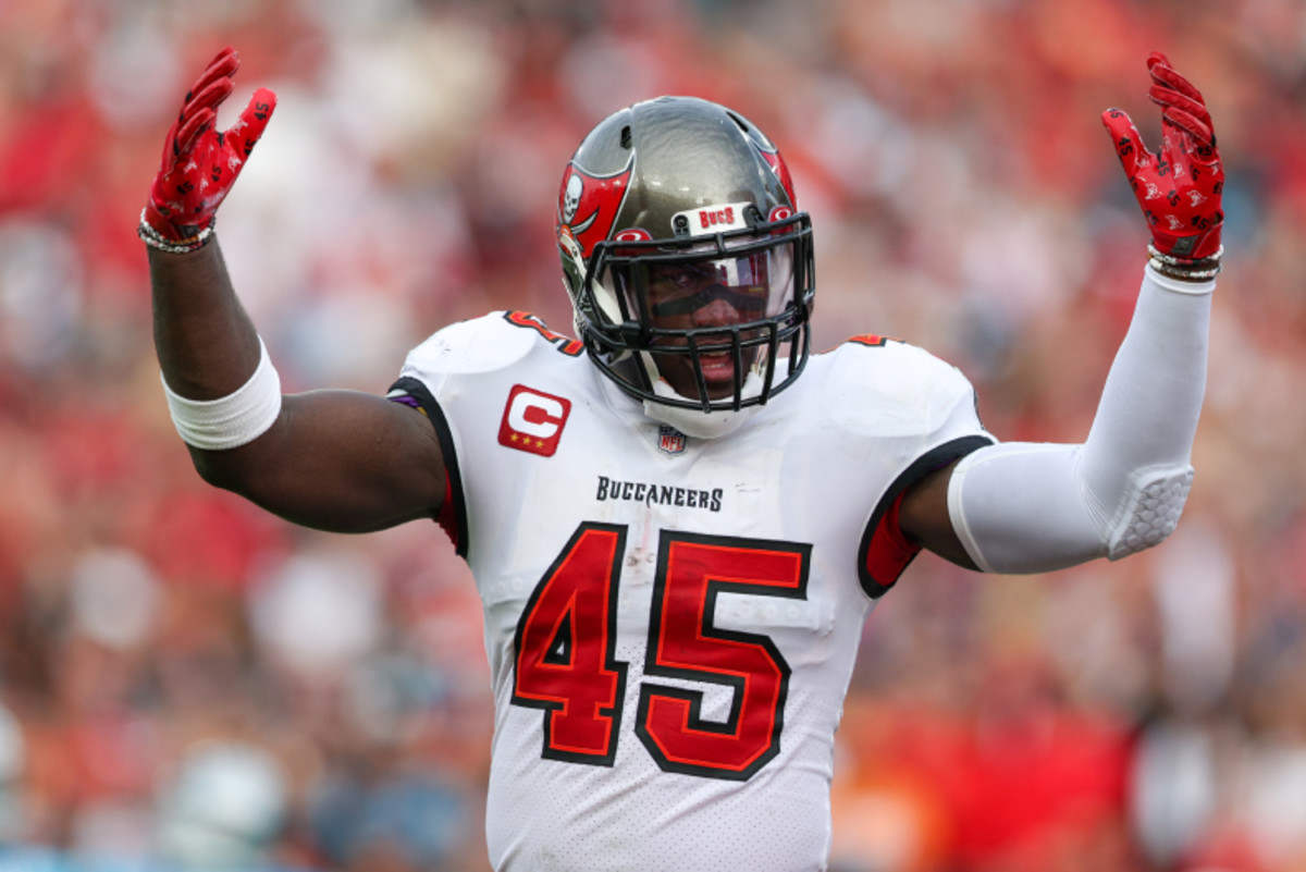 Jan 1, 2023; Tampa, Florida, USA; Tampa Bay Buccaneers linebacker Devin White (45) reacts after a play against the Carolina Panthers in the fourth quarter at Raymond James Stadium. Mandatory Credit: Nathan Ray Seebeck-USA TODAY Sports - Green Bay Packers