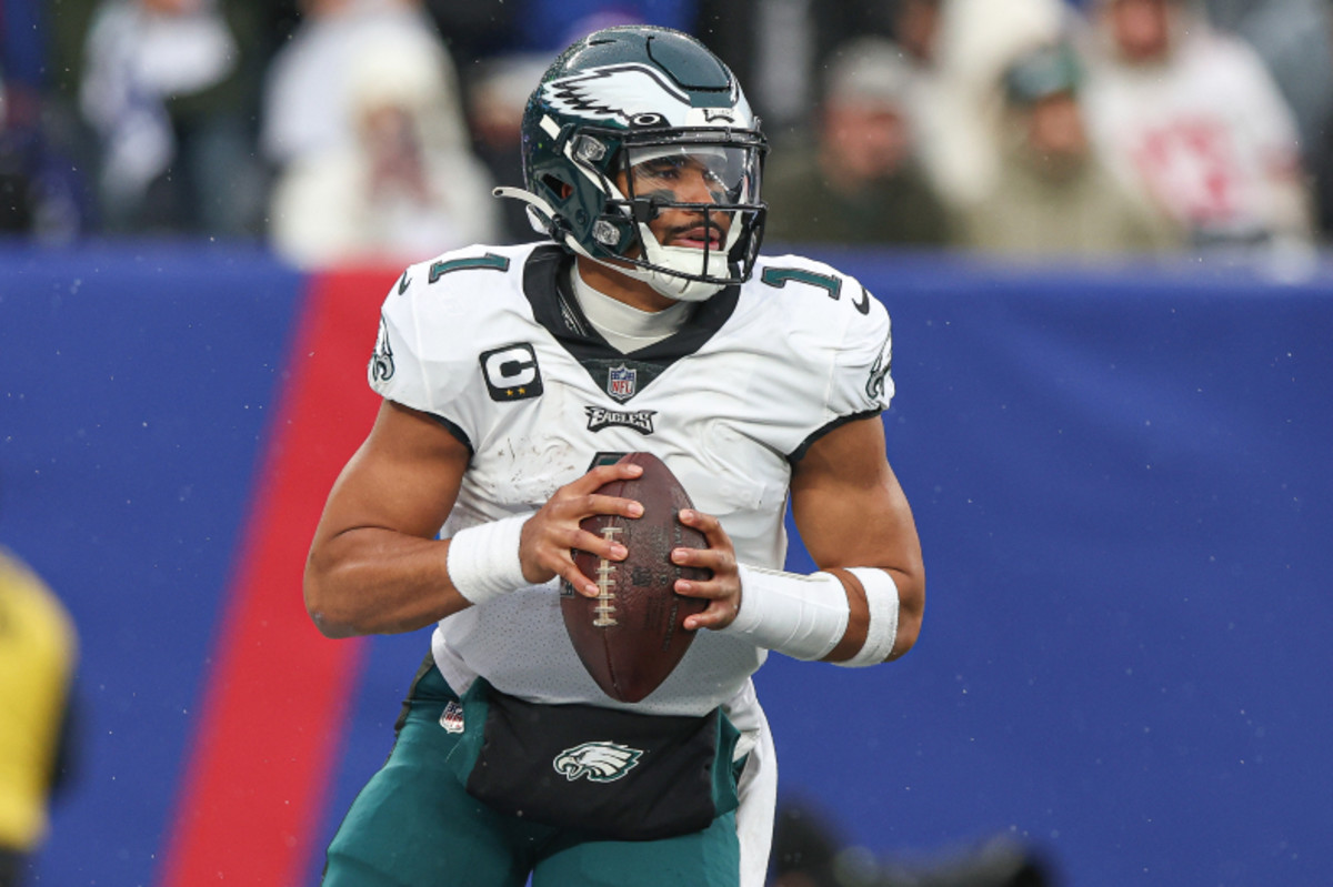 Report: Eagles QB Jalen Hurts had early offseason surgery to remove  'hardware' from his ankle