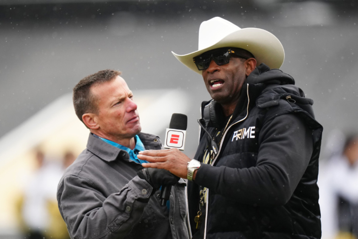 Deion Sanders says he will undergo surgery for blood clots in both legs