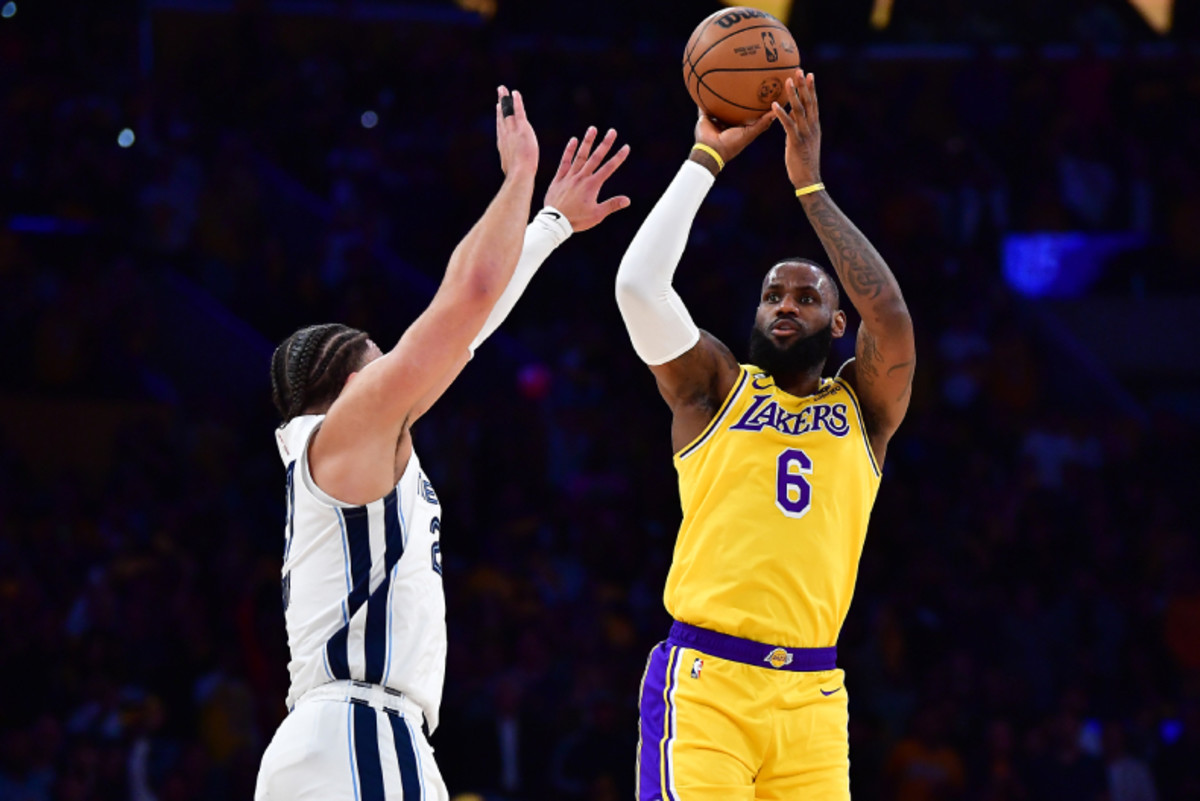 Lakers-Grizzlies: LeBron James Made Unique NBA History In Game 4 Win ...