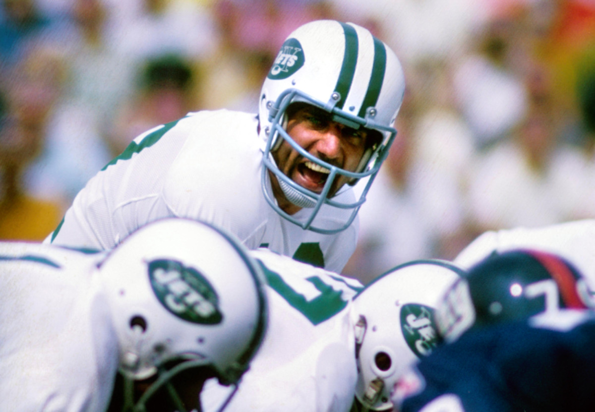 Aaron Rodgers' Jets jersey will be No. 8, not Joe Namath's 12