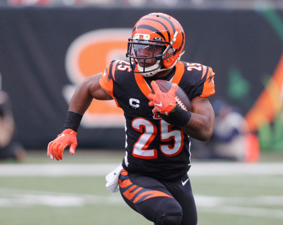 Giovani Bernard Announces NFL Retirement After 10 Seasons Athlon Sports