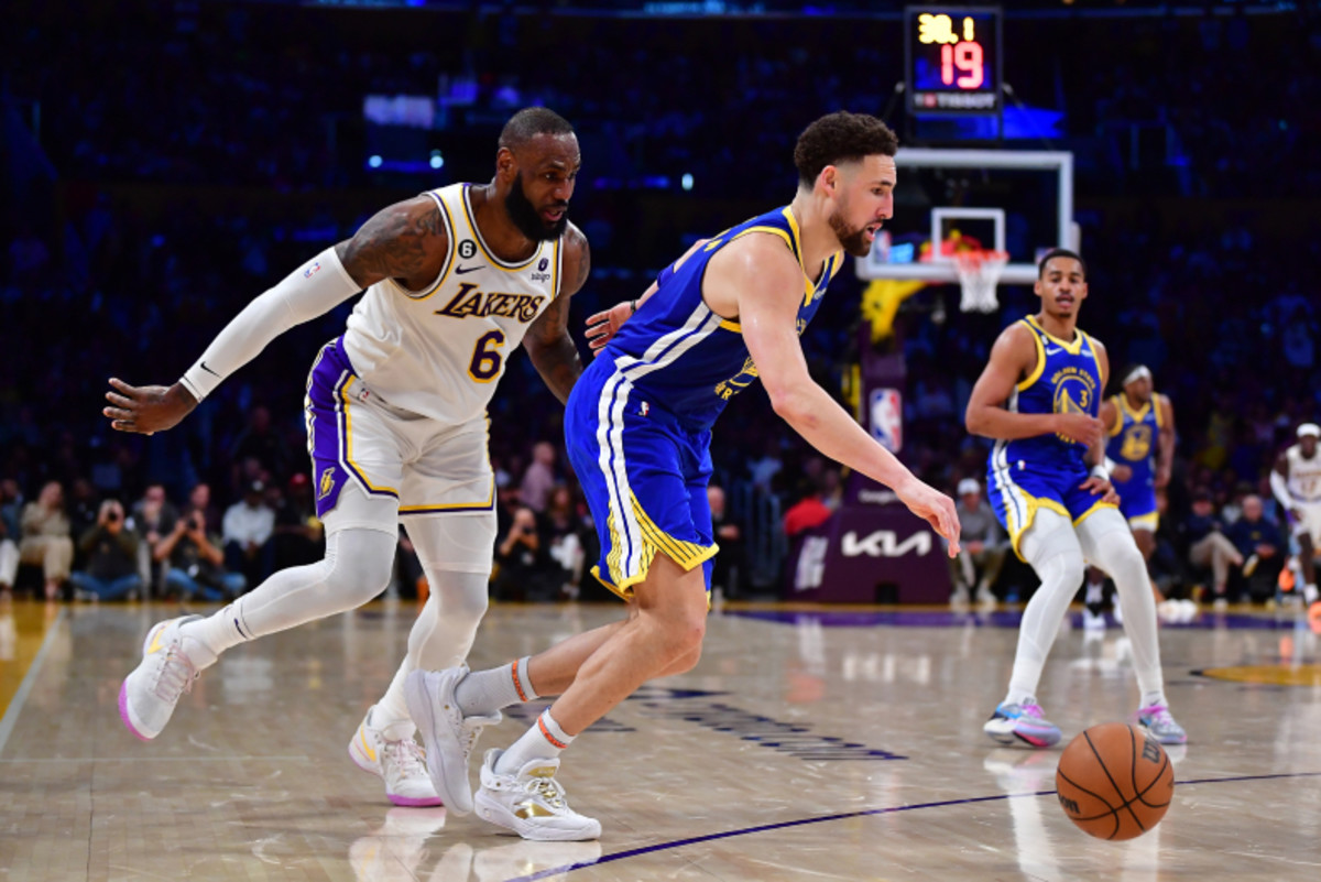 LeBron James reacts to Klay Thompson's insane 54-point explosion for  Warriors
