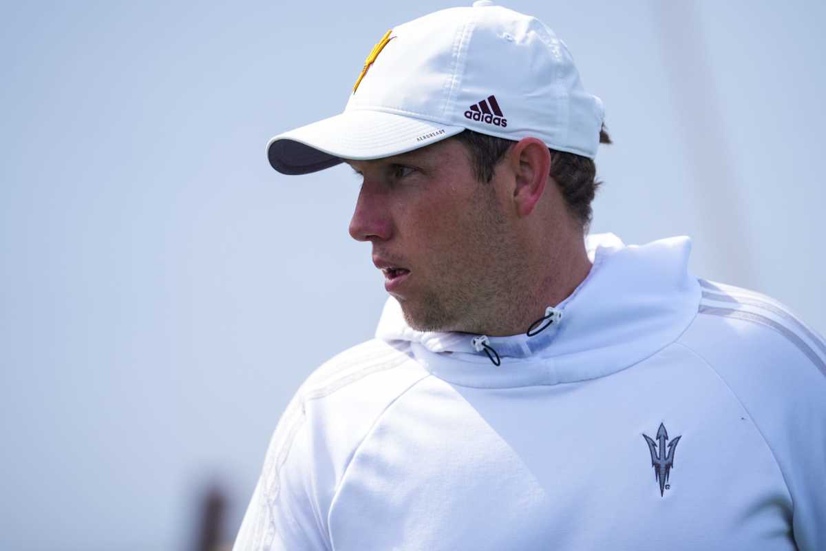 Sun Devils head coach Kenny Dillingham watches over his team during an ASU football practice at Kajikawa Football Practice Fields on Saturday, March 18, 2023, in Tempe. Dsc05184 Copy