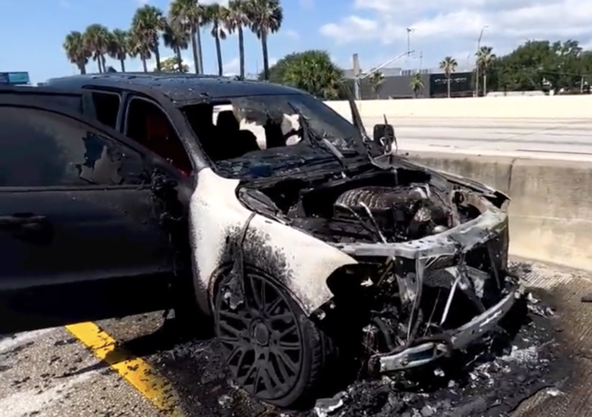 NFL RB Leonard Fournette Uninjured After Car Catches Fire While Driving ...