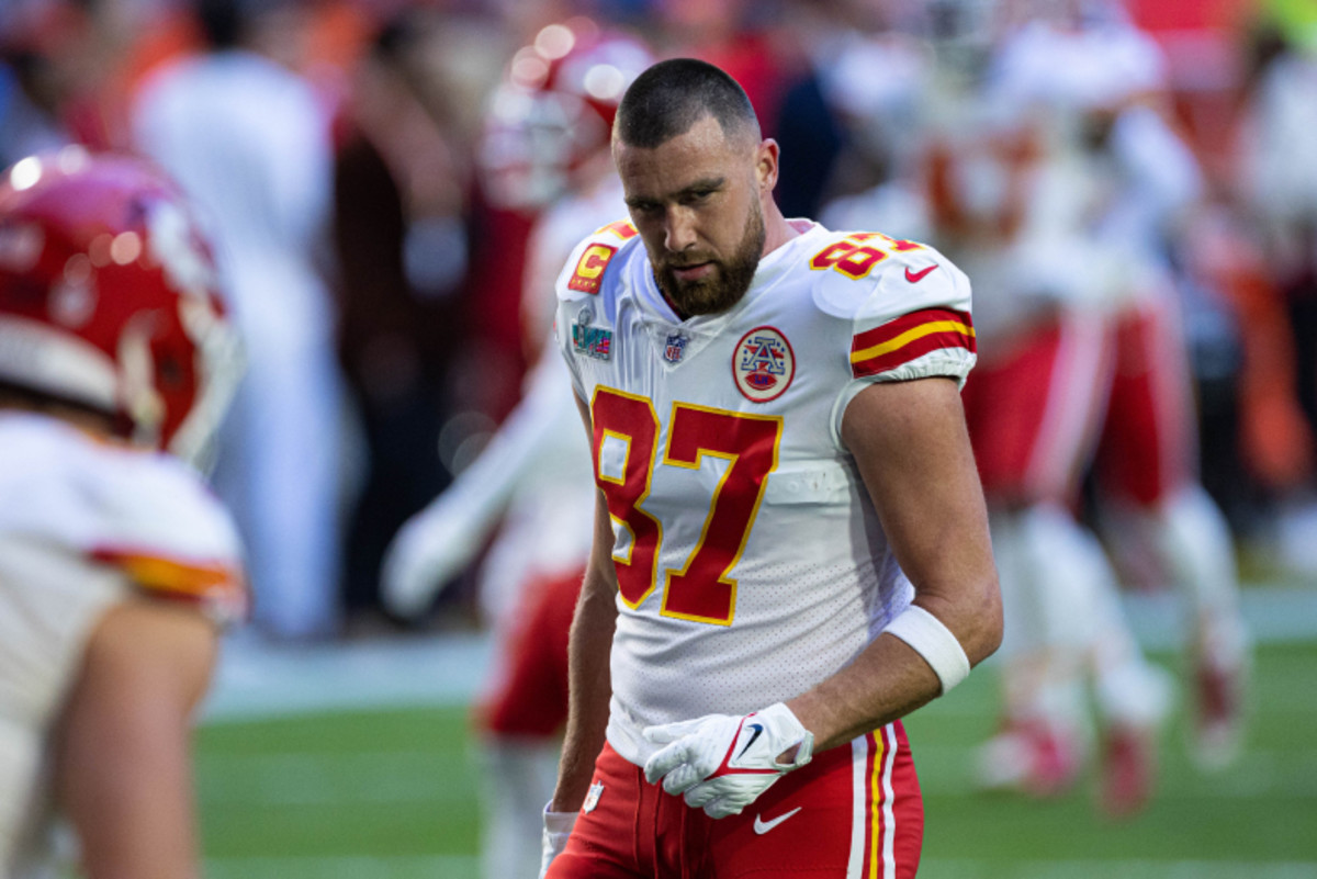 Chiefs' Travis Kelce Admits He Feels Like He's Underpaid