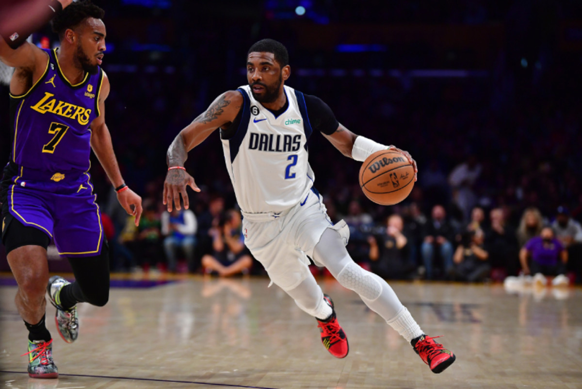 Kyrie Irving's reported meeting with Suns in free agency shouldn't worry  Mavericks yet