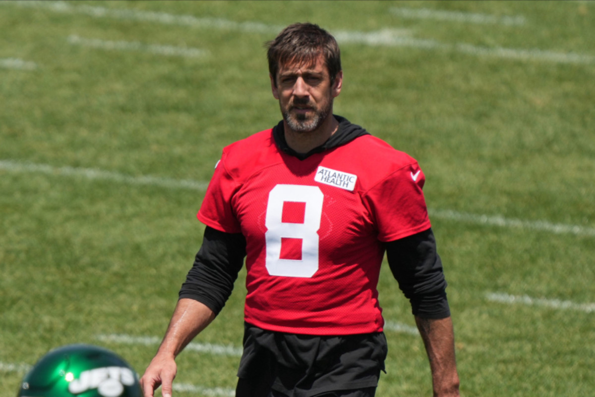 Jets' Aaron Rodgers defends Nathaniel Hackett and fires back at the Broncos'  Sean Payton