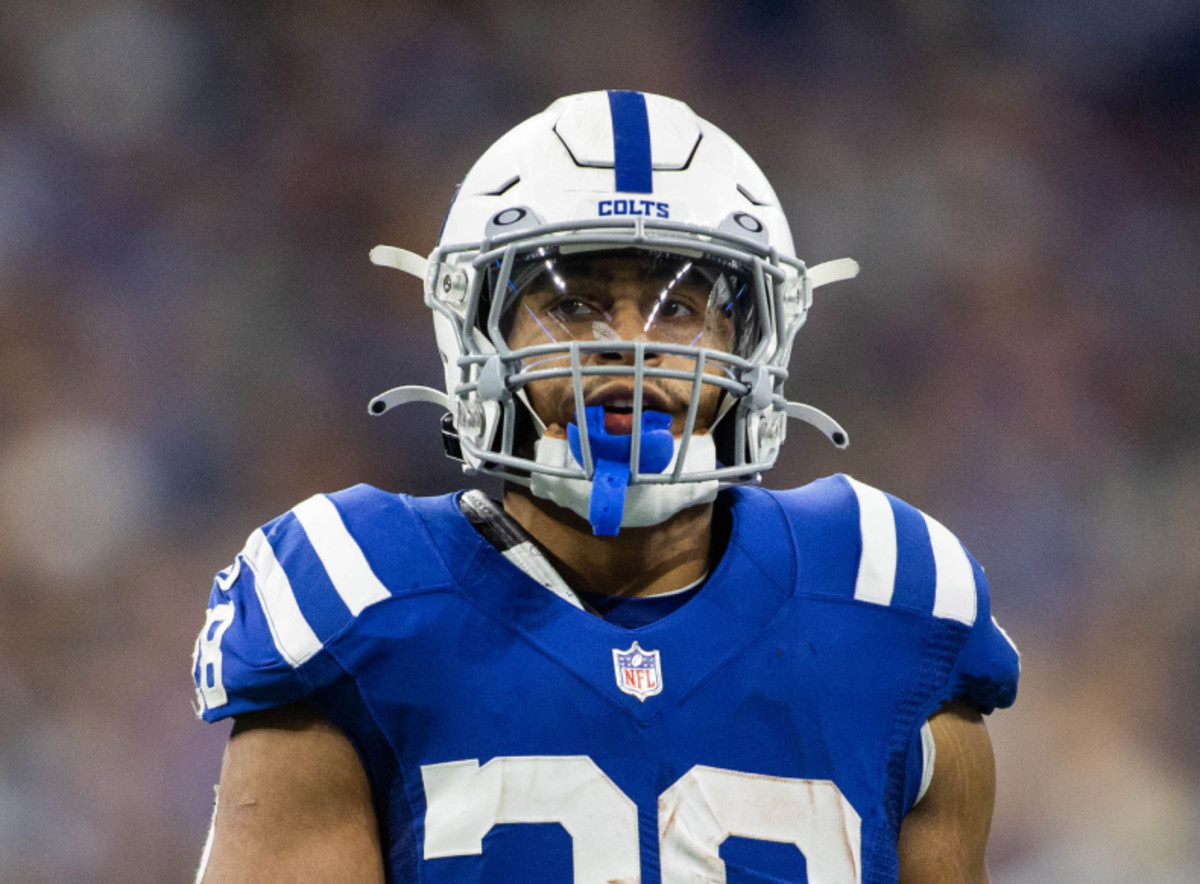 Indianapolis Colts considering placing running back Jonathan