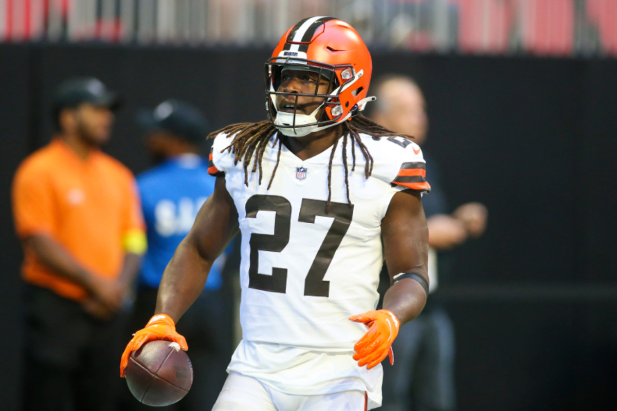 Could Cleveland Browns Reunite With Kareem Hunt? - Athlon Sports