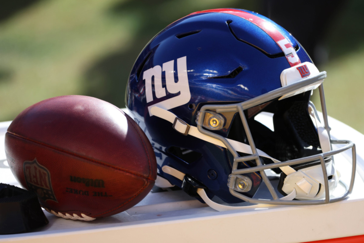 New York Giants helmet.