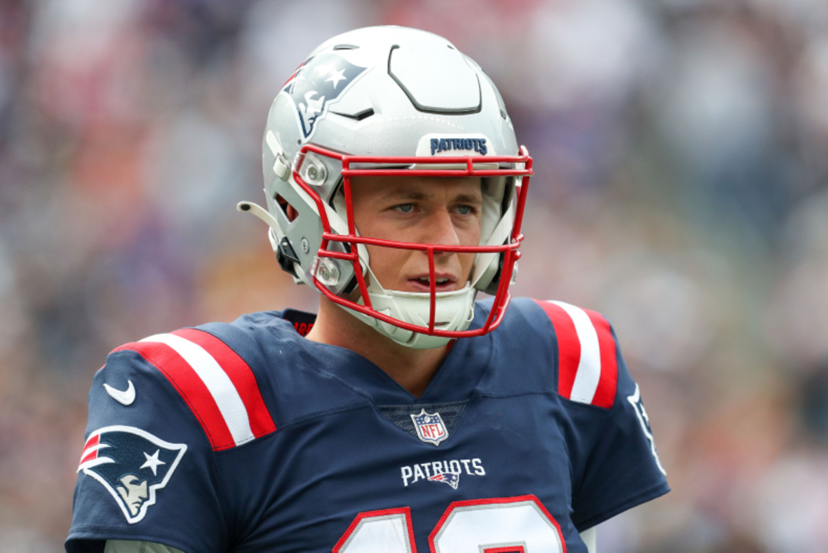 Patriots' Mac Jones denies making dirty play on sneak vs Jets