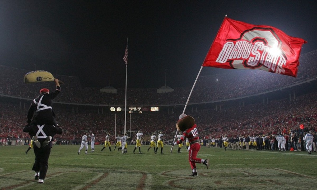 Only one CBS analyst predicts Ohio State to beat Georgia in Peach Bowl