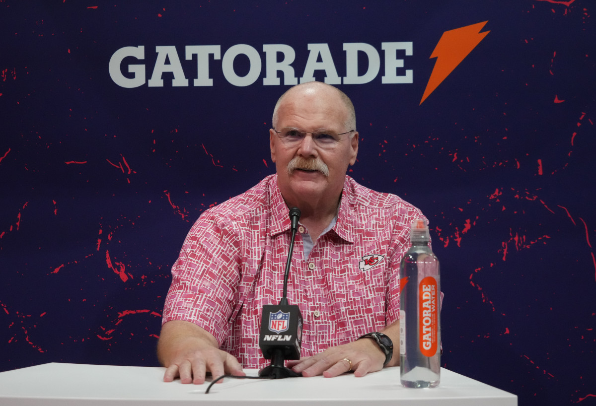 Discount Burger Check? Kansas City Chiefs Coach Andy Reid Shares ...