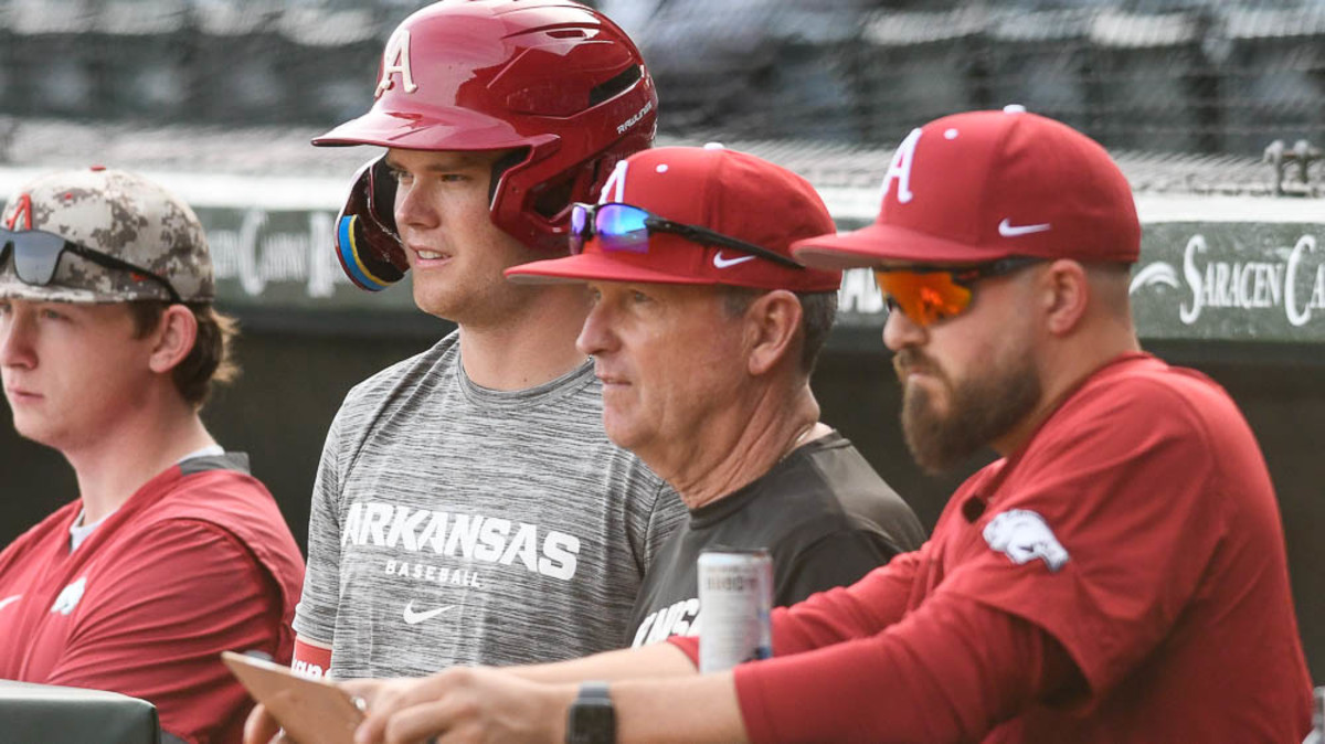 Razorbacks Can't Overcome Mistakes To Close Out Sweep - Athlon Sports