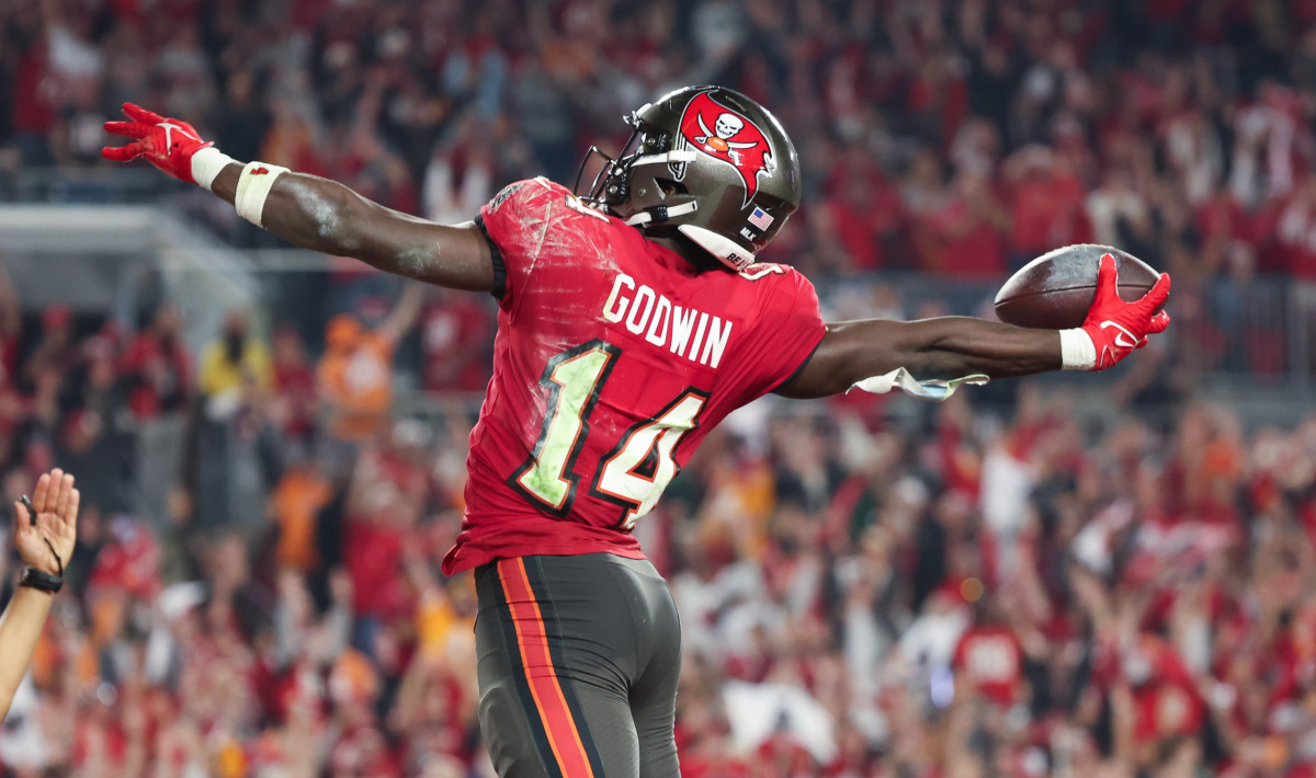 Tampa Bay Bucs Message On Chris Godwin 'Get This Man In The End Zone