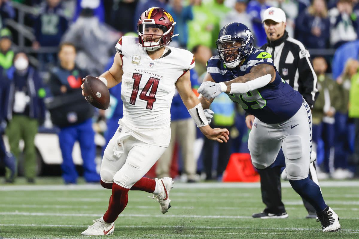 How Loud Is It? New Seahawks QB Sam Howell on Lumen Field Fan Noise ...