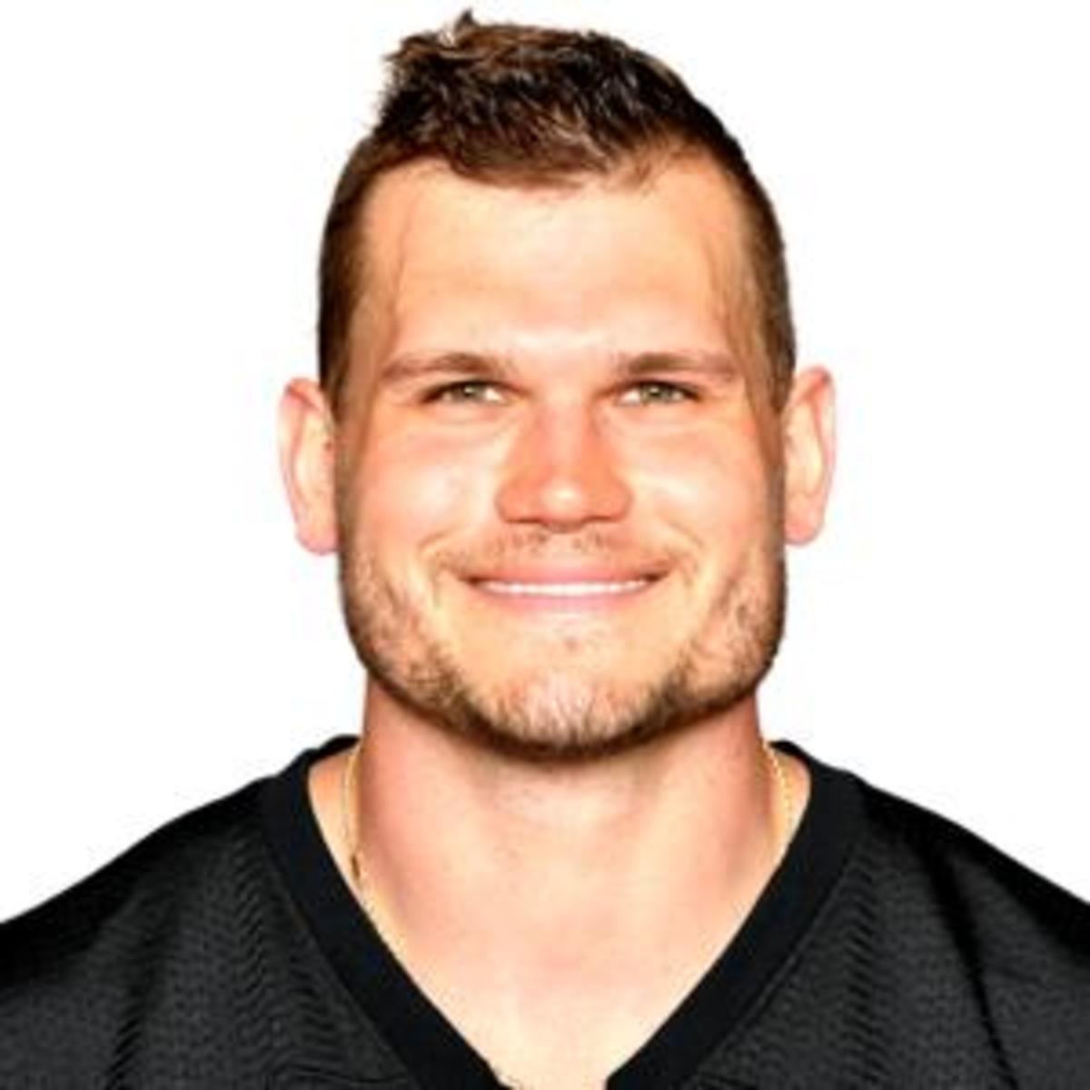 Vance McDonald News, Analysis, and Stats on AthlonSports.com - Athlon ...