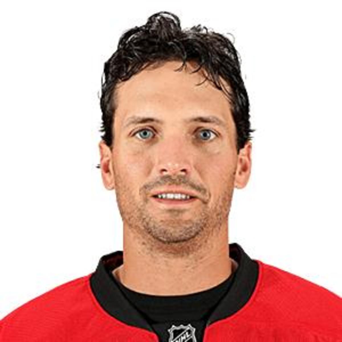 Ron Hainsey News, Analysis, and Stats on AthlonSports.com - Athlon Sports