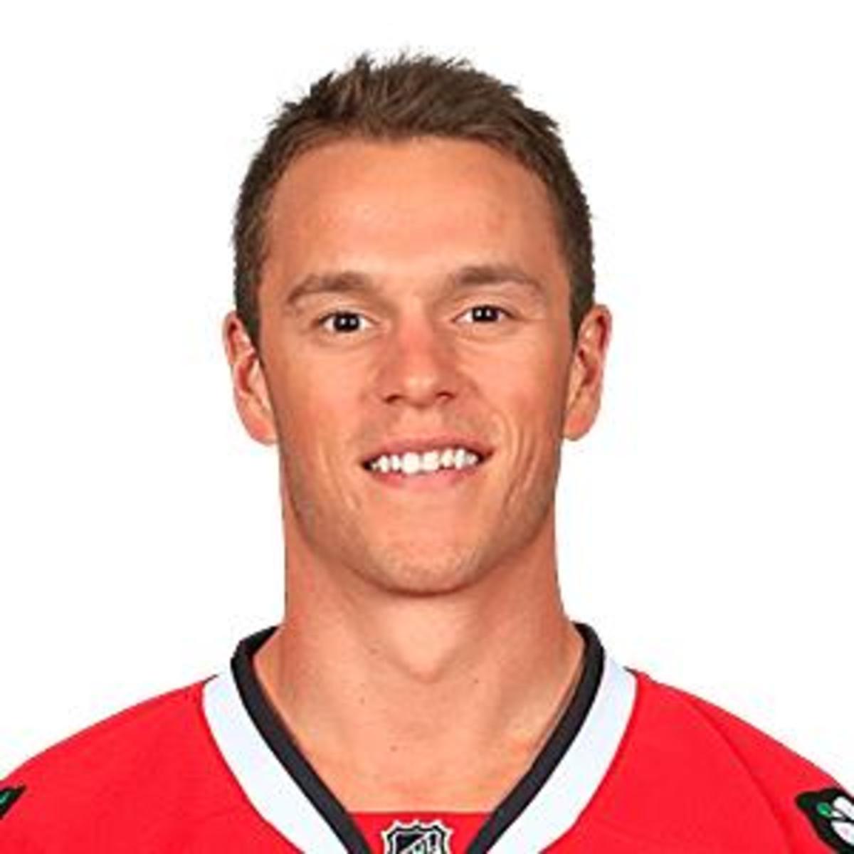 Jonathan Toews News, Analysis, and Stats on AthlonSports.com - Athlon