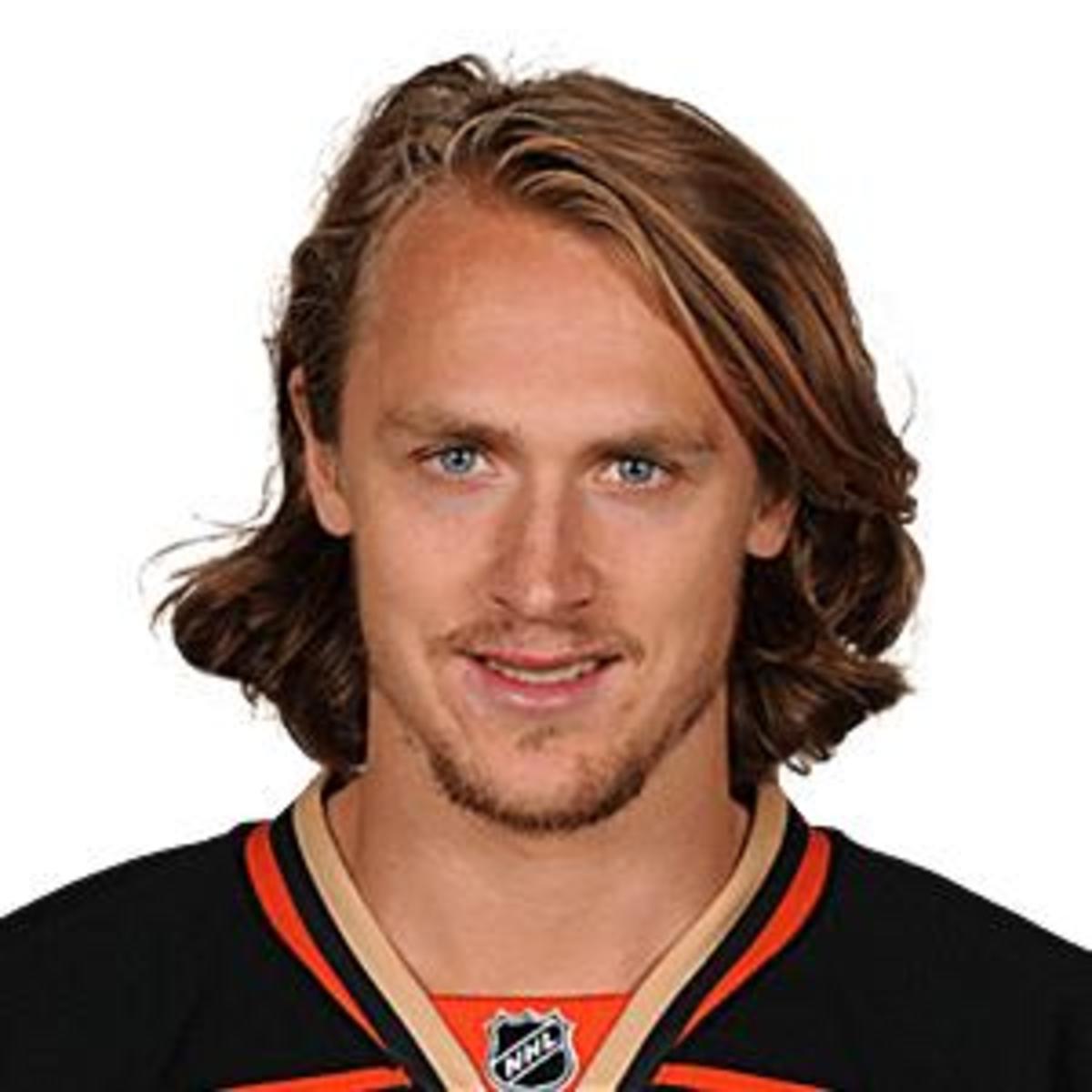 Carl Hagelin News, Analysis, and Stats on AthlonSports.com - Athlon Sports