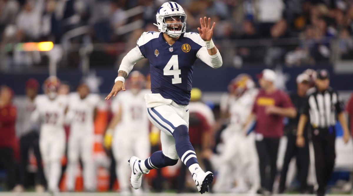 Dak Prescott Puts Fans Minds At Ease On Walking Boot and Ankle Injury ...