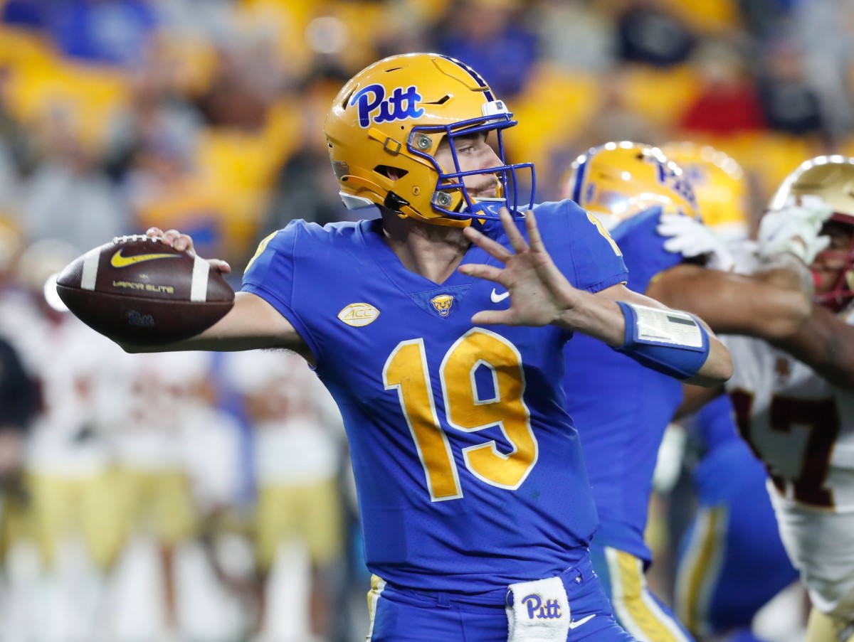 Kade Bell Offers Observations on Pitt Panthers' Quarterback Room ...