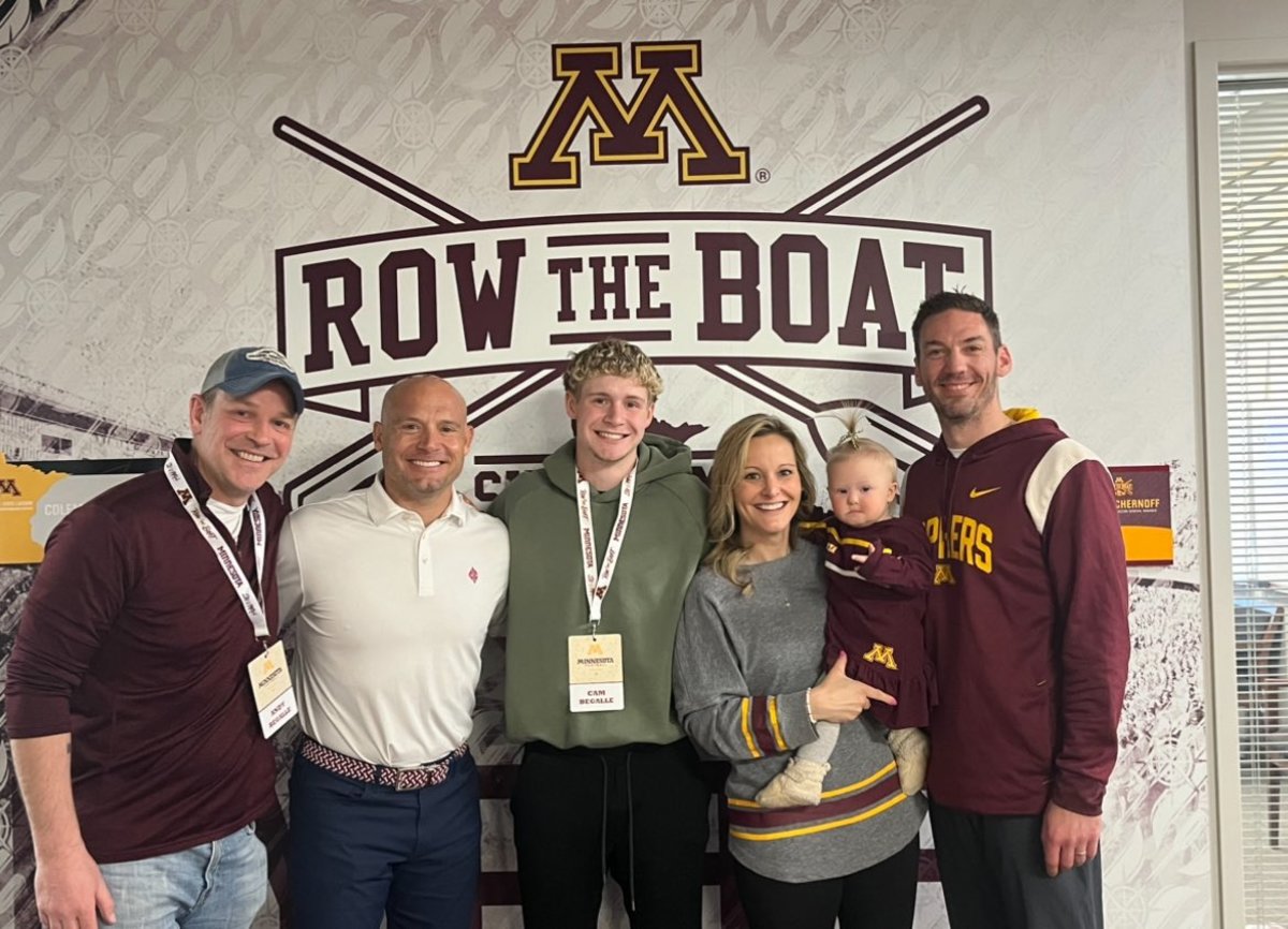 Gophers receive commitment from local wide receiver Cameron Begalle