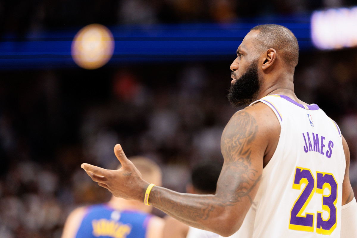 LeBron James Receives Major Scrutiny Amid Darvin Ham Firing From Lakers ...