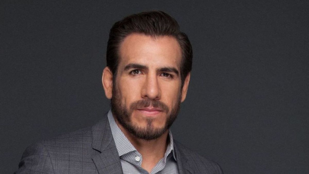 UFC 300: Kenny Florian Breaks Down Stacked Card Featuring Former ...