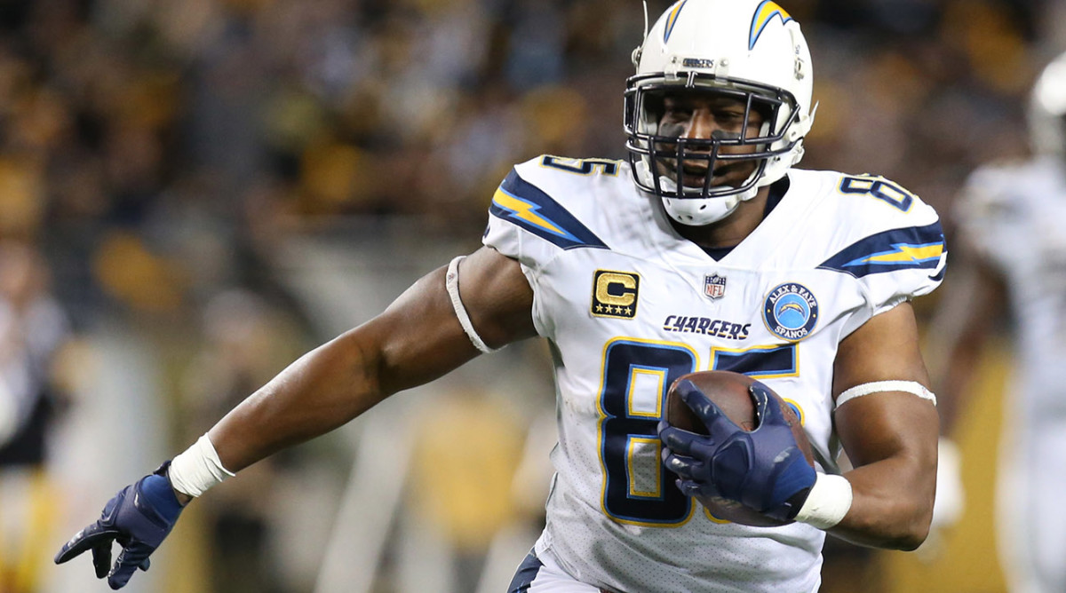 Undrafted Free Agents: The NFL’s All-Time Undrafted Team Roster - Athlon Sports Undrafted Free Agents: The NFL’s All-Time Undrafted Team Roster - Athlon Sports